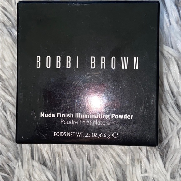 Bobbi Brown Nude Finish Illuminating Setting - Picture 5 of 6